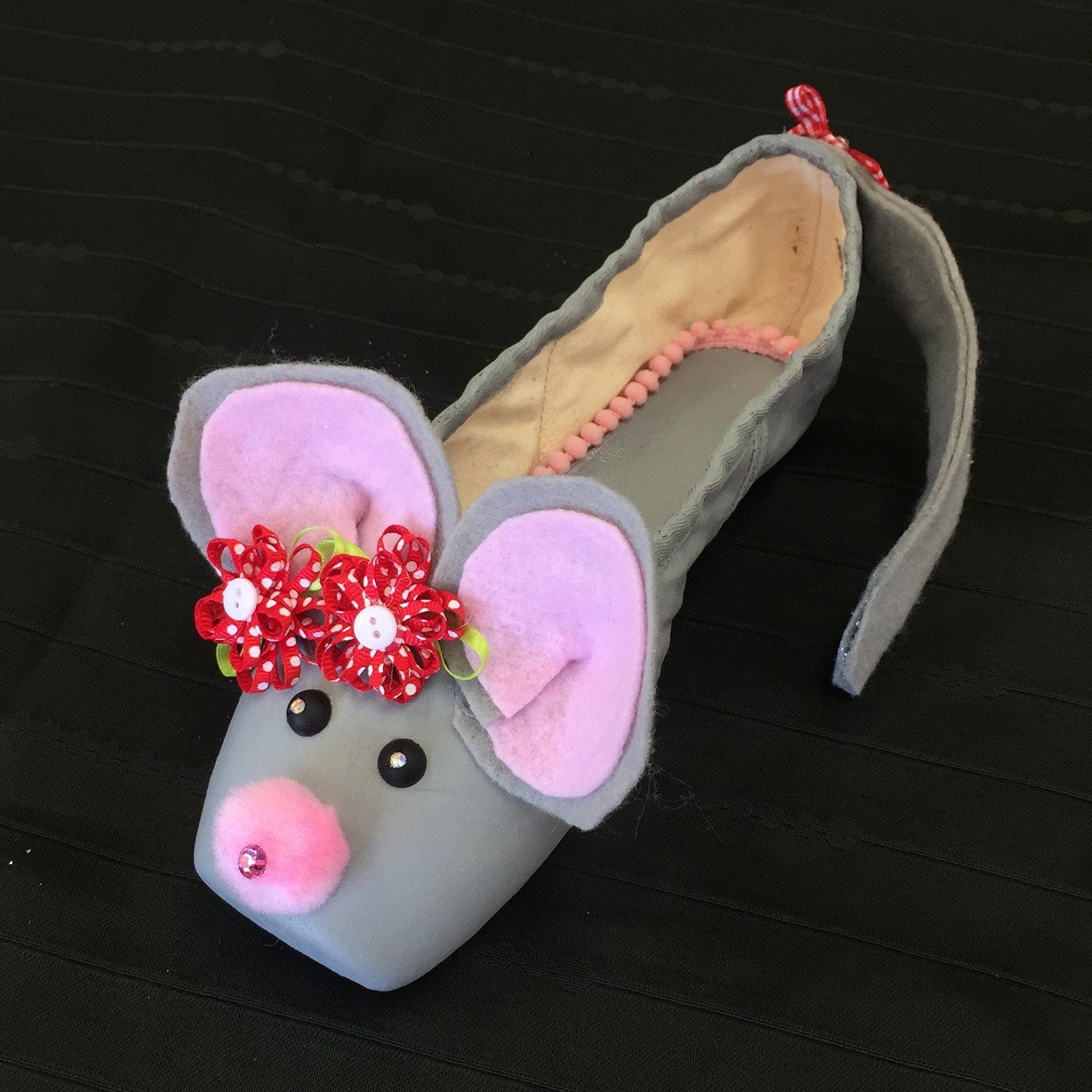 Decorative Pointe Shoe - DanceSupplies.com