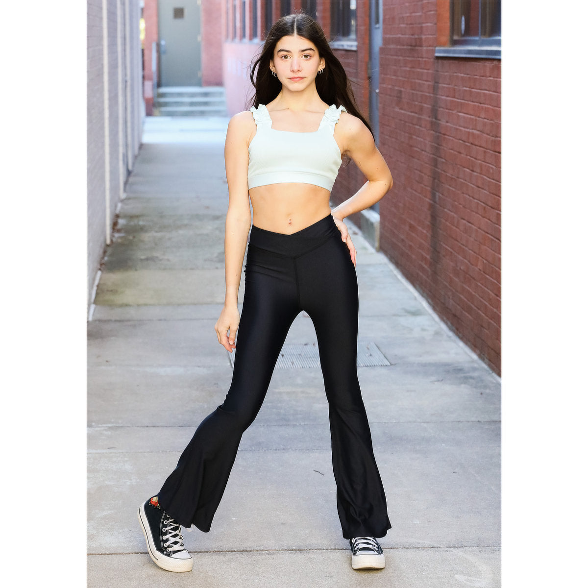 The Crossover Flare Leggings That Shoppers Describe as 'Soft Like Butter'  Are 55% Off at , Parade