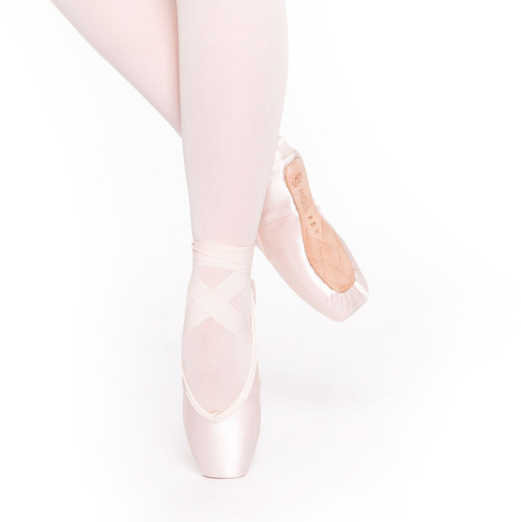 Russian Pointe Akoya Pointe Shoes   - DanceSupplies.com